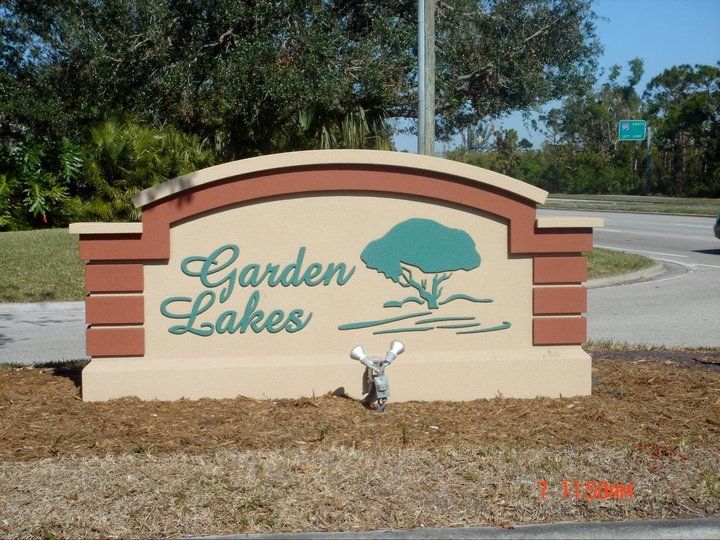 custom signs Lake Worth fl