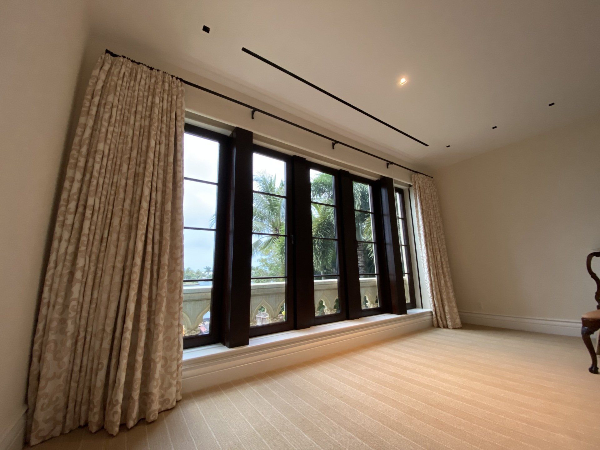 Residential window tinting Jupiter Fl