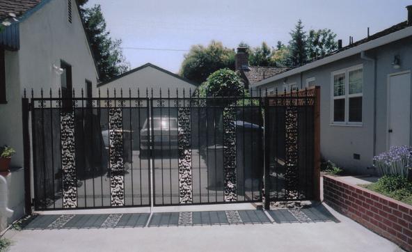4 gate
