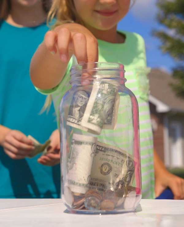 Clare's Lemonade Stand
