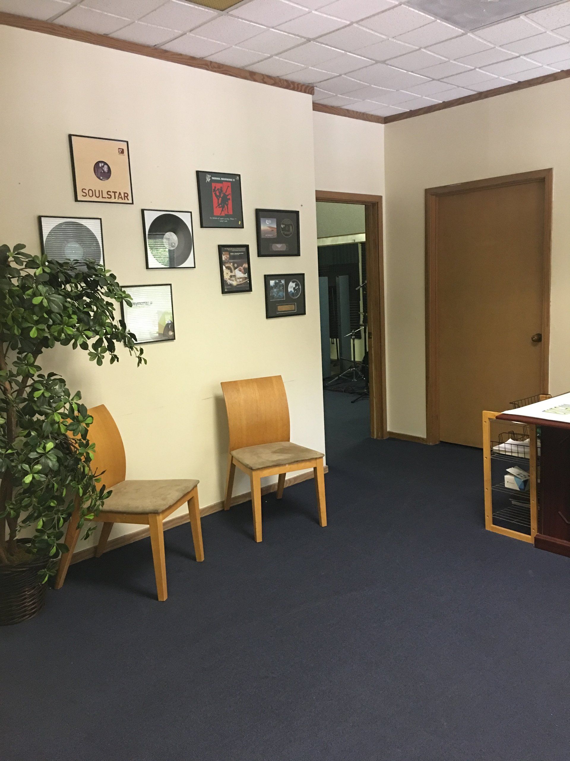 Old lobby Baymeadows location