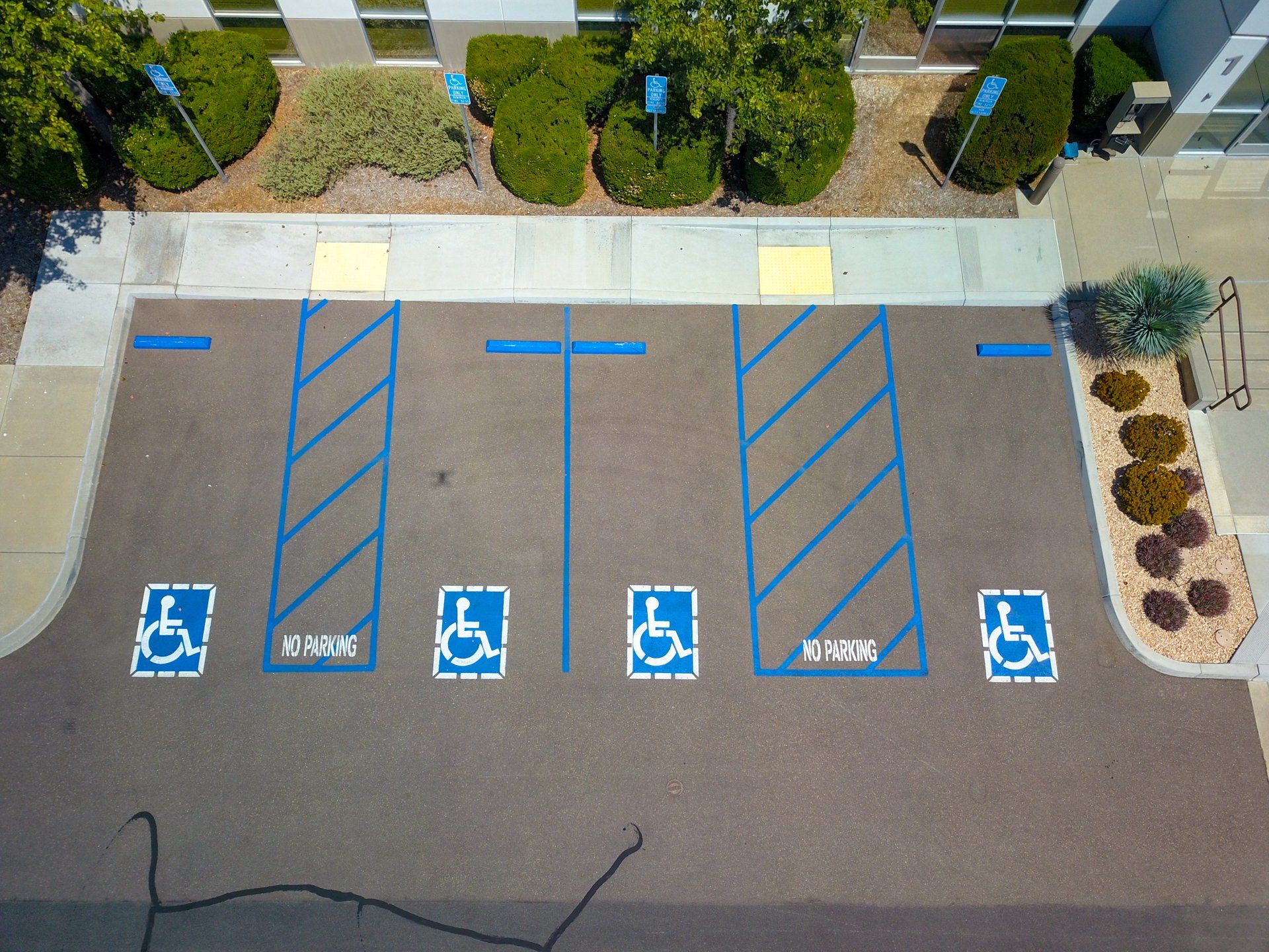 An aerial view of a handicapped parking lot