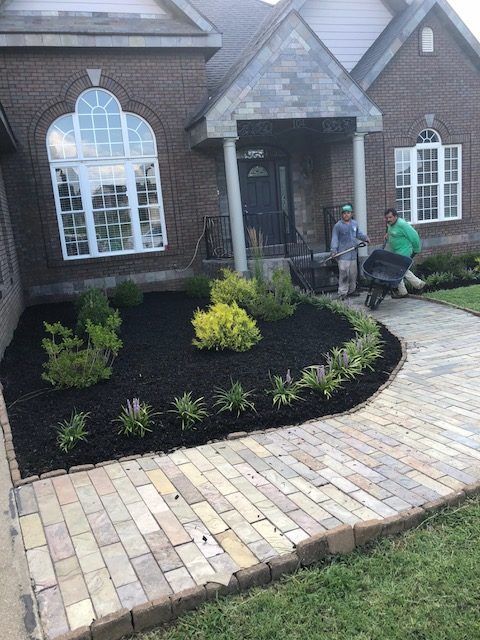 Photo — Beautiful finished garden in Lexington, KY