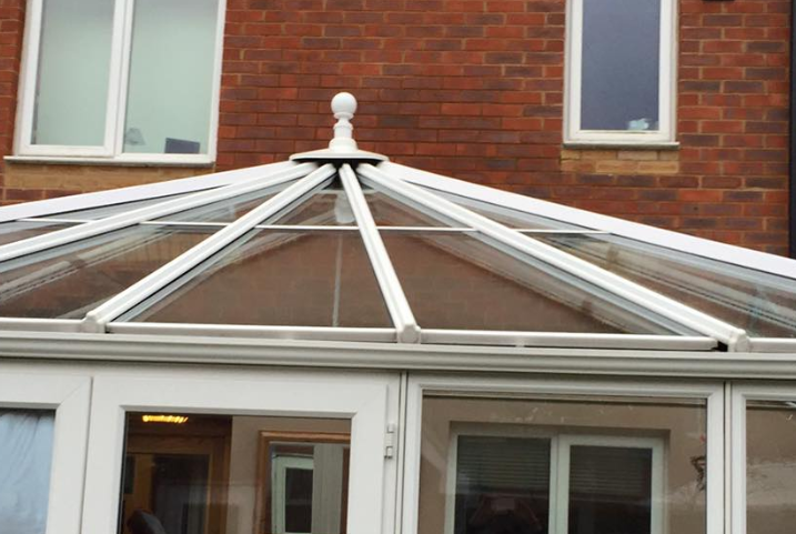 Clean conservatory roof
