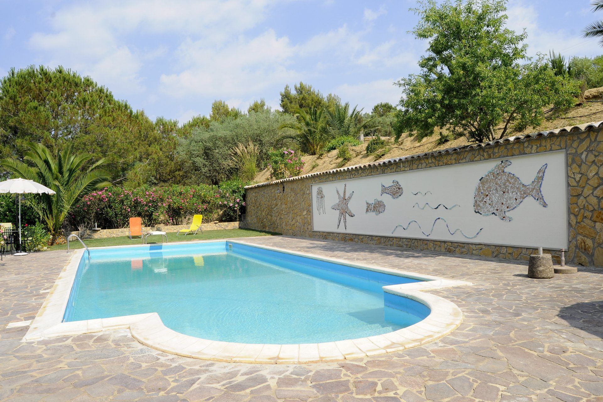 pool B&B 5