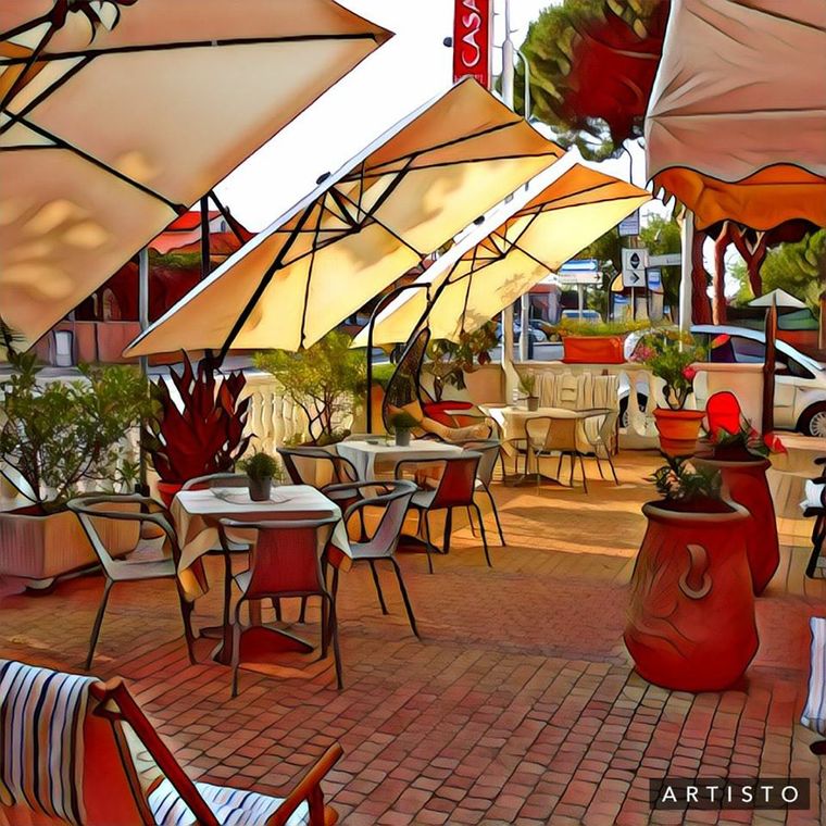 albergo con terrazza esterna