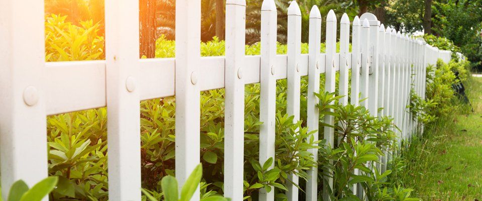 Fencing and decking installers 1