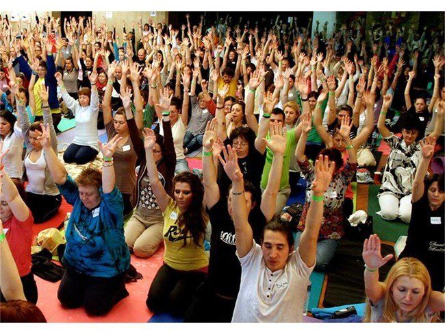 the old yoga, togeher Bastrika