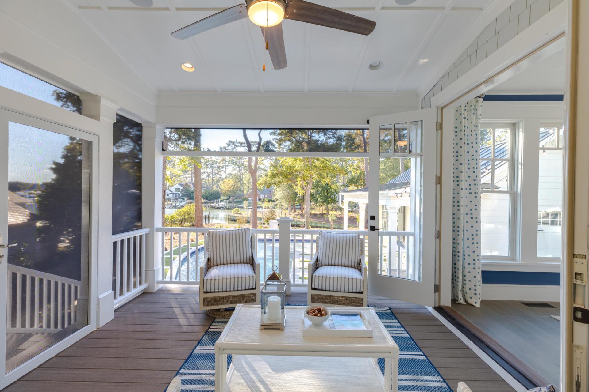 Elegant seating area | Living Spaces Gallery | Stephen Alexander Homes | Chesapeake, VA