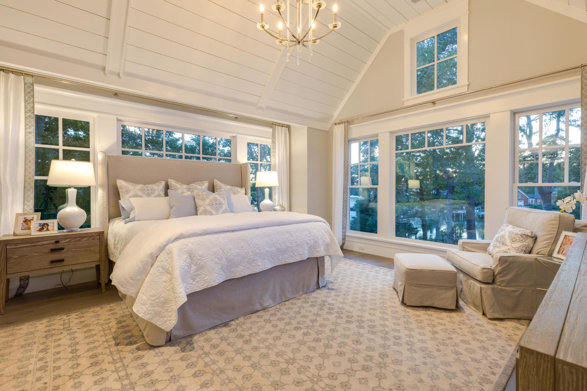 Elegant bed room  | Living Spaces Gallery | Stephen Alexander Homes | Chesapeake, VA