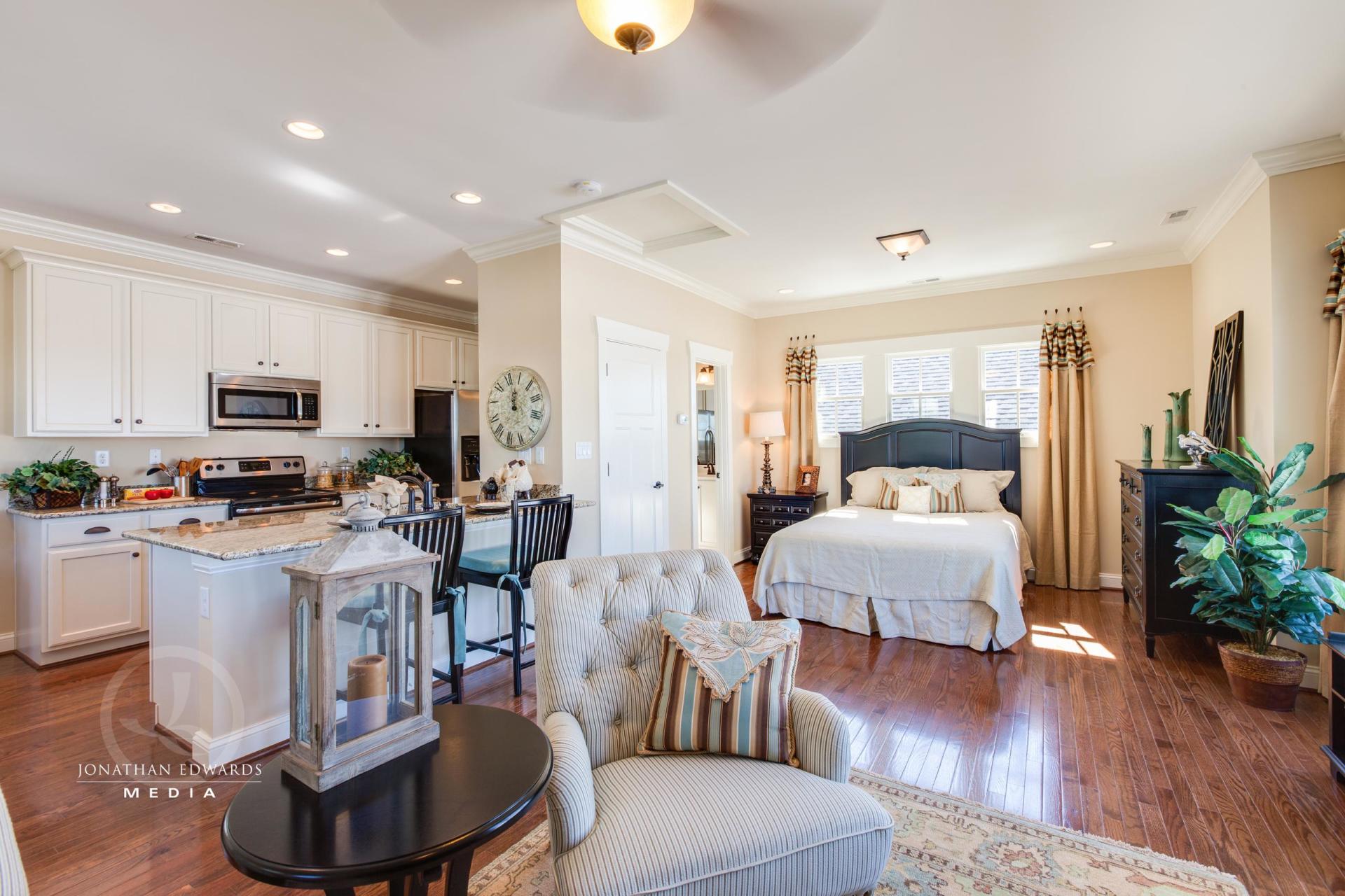 Elegant living area  | Living Spaces Gallery | Stephen Alexander Homes | Chesapeake, VA