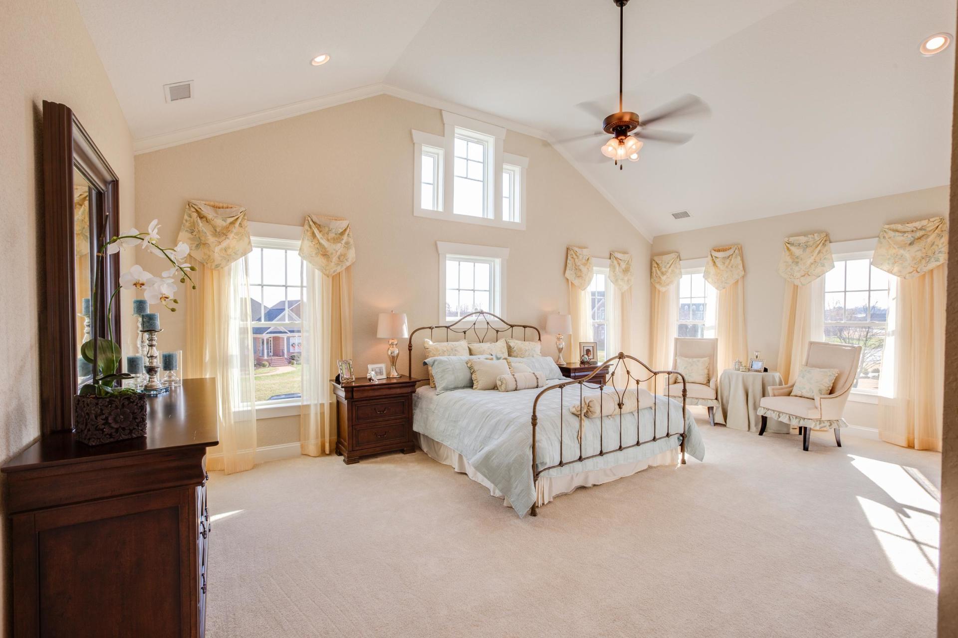 Elegant bed room area  | Living Spaces Gallery | Stephen Alexander Homes | Chesapeake, VA