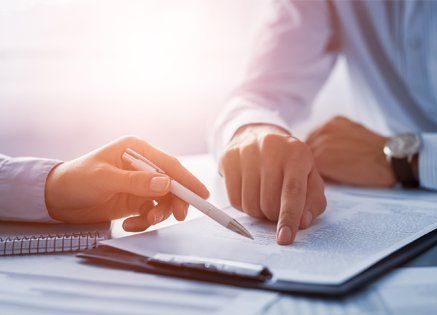 Elder Law — Business People Negotiating a Contract in Hutchinson, KS