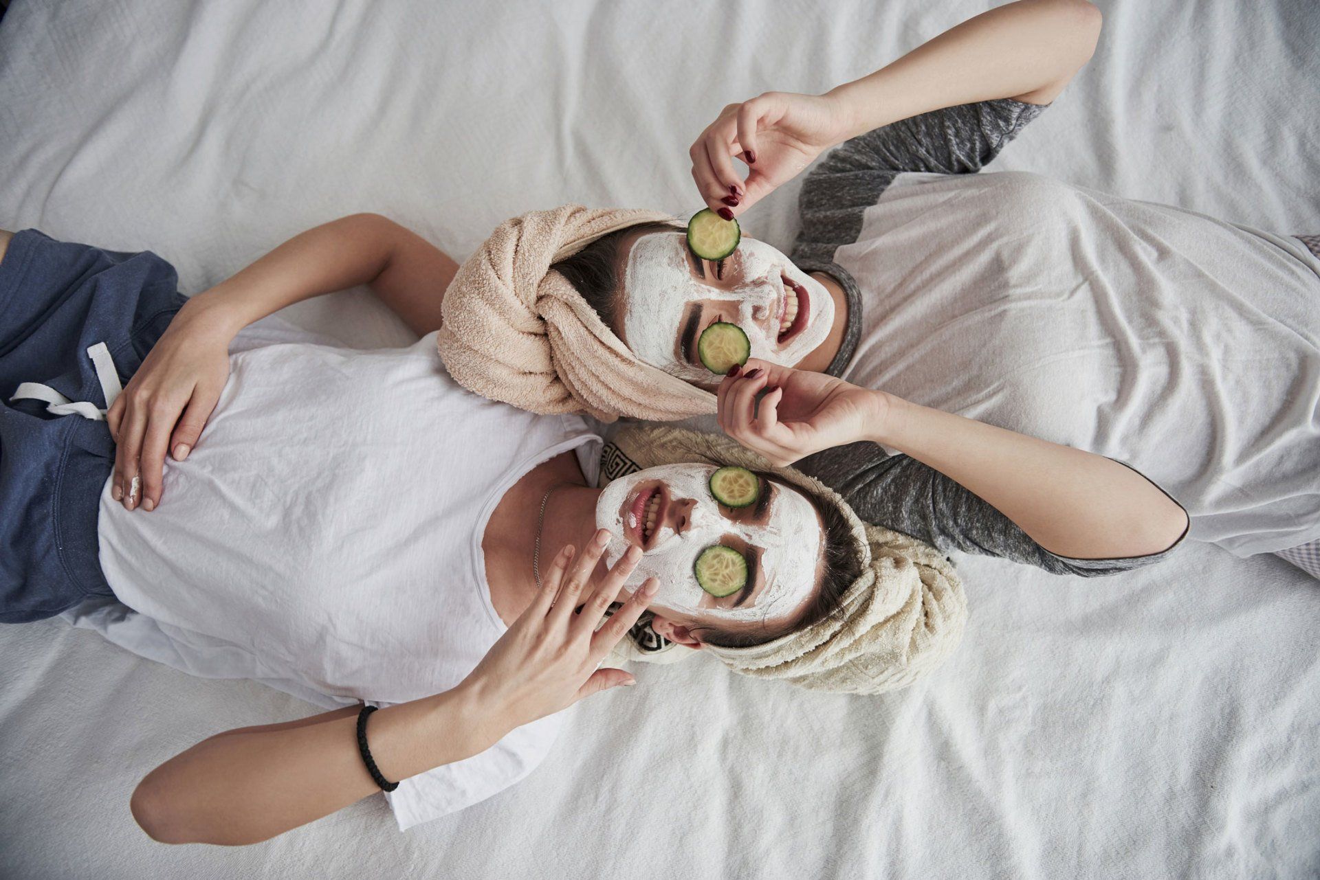 Twin Sisters Having Fun in Spa ─ Columbus, OH ─ Encore Dermatology