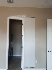 Hanged around the trim to tape it up