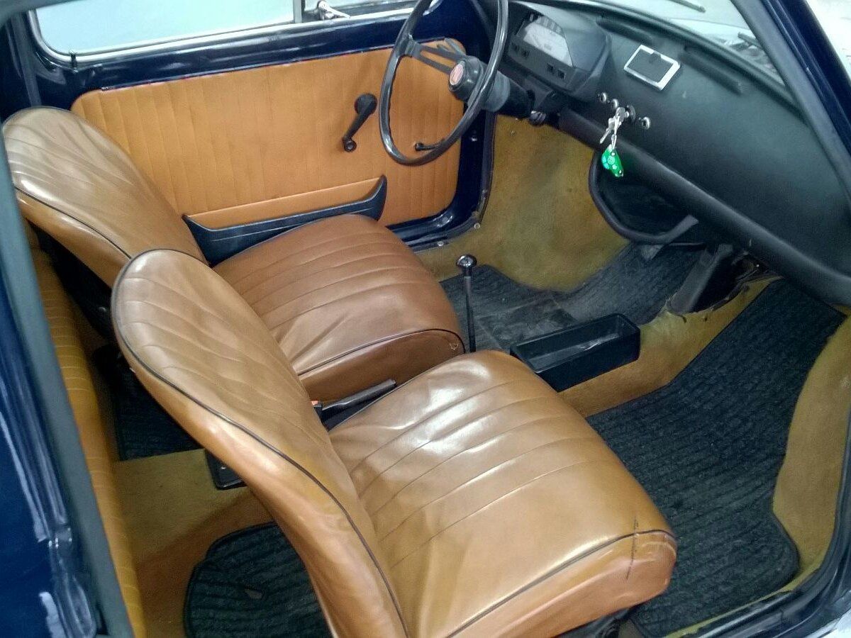 interni auto d'epoca