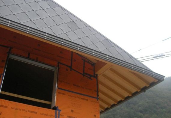 Copertura con rivestimento di scandole in alluminio ral 7016