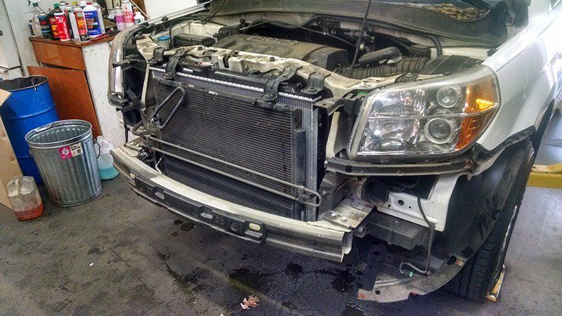 milton autobody
