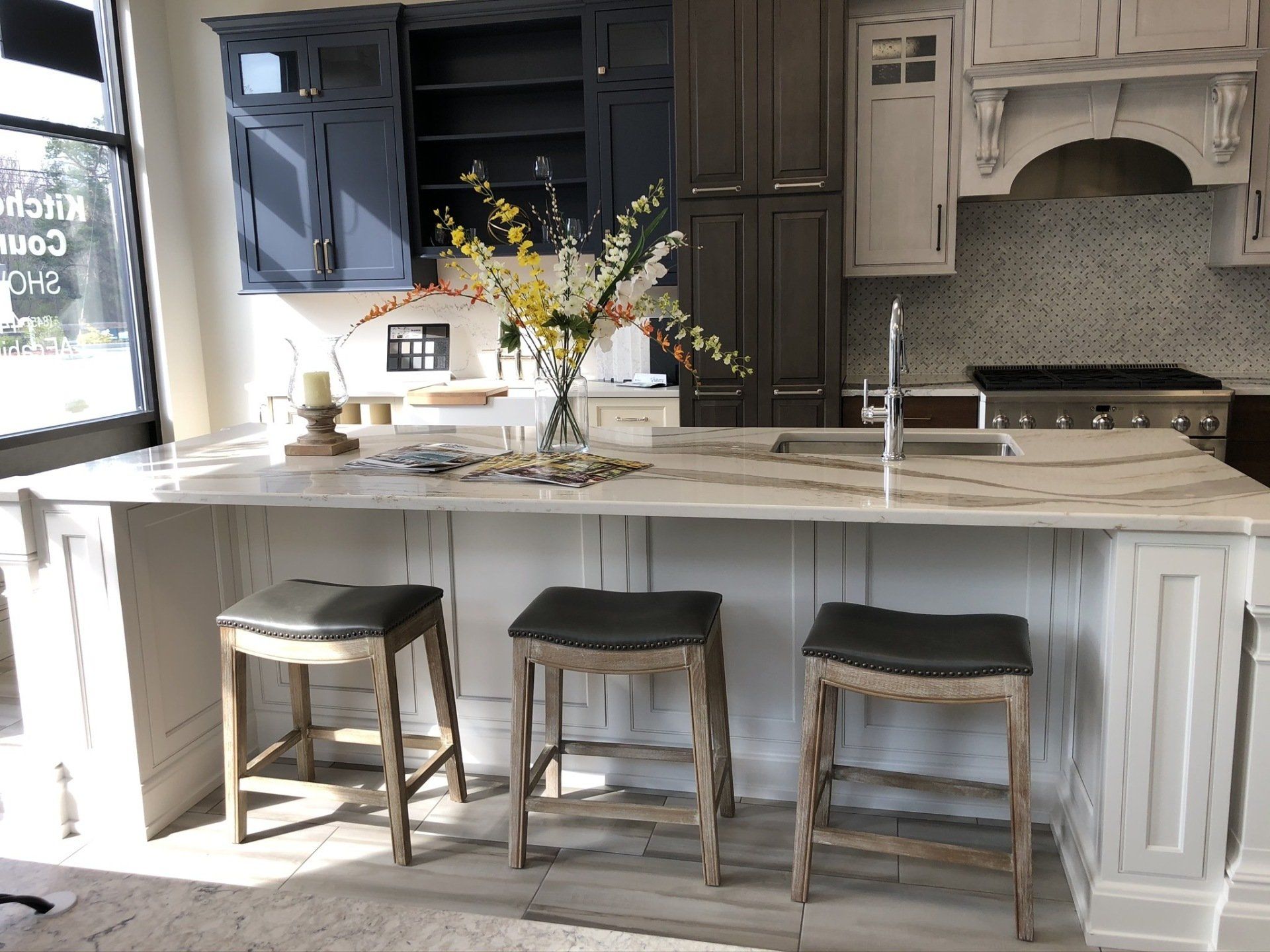 Traditional Kitchen Remodel by ACE Cabinets & Design — Project 2 project photo 2