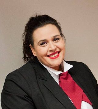 Carmelina Bagarozza www.carmelinasfuneralcare.co.uk Funeral Director