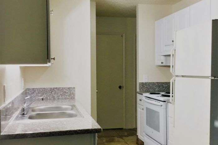 #1 3X1 KITCHEN
