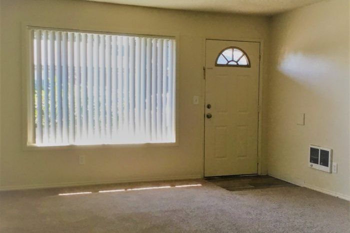 #1 BS LIVINGROOM