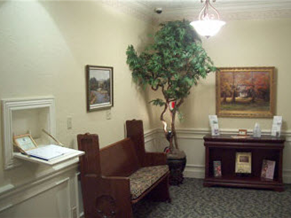 Callaway Smith Cobb's Seating Area