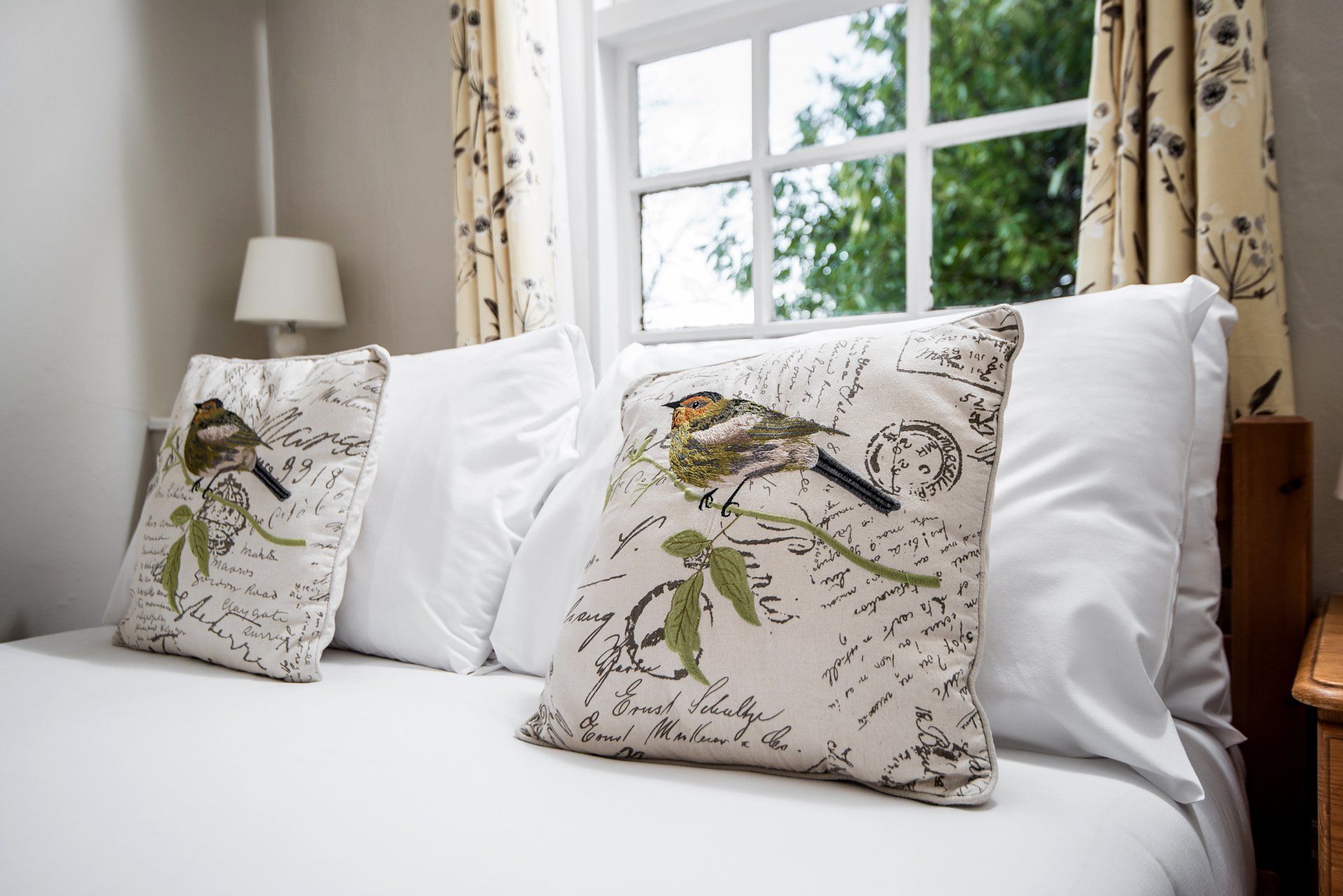 Crisp clean white bed linen in New Forest Holiday let