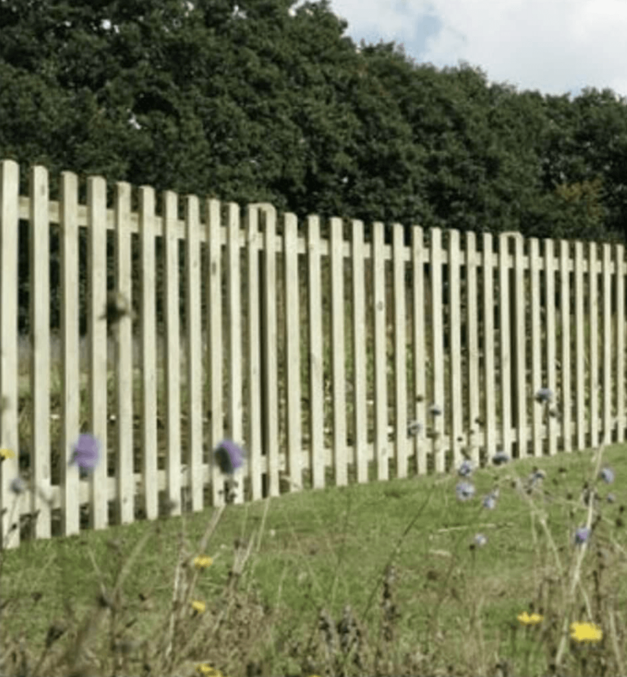 Picket Fence Panel installation in Northampton