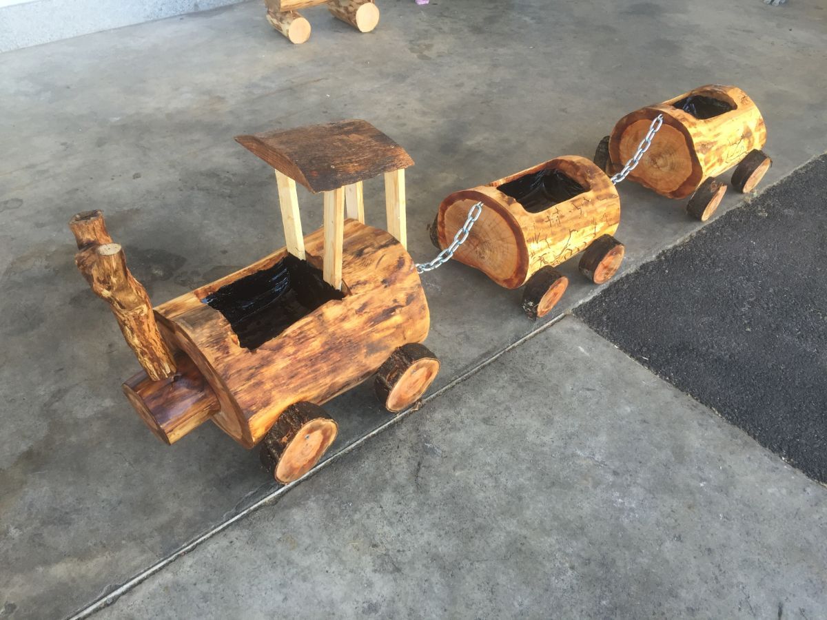 Treno in legno