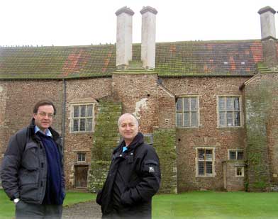 Time Team standing in front of Acton Court 