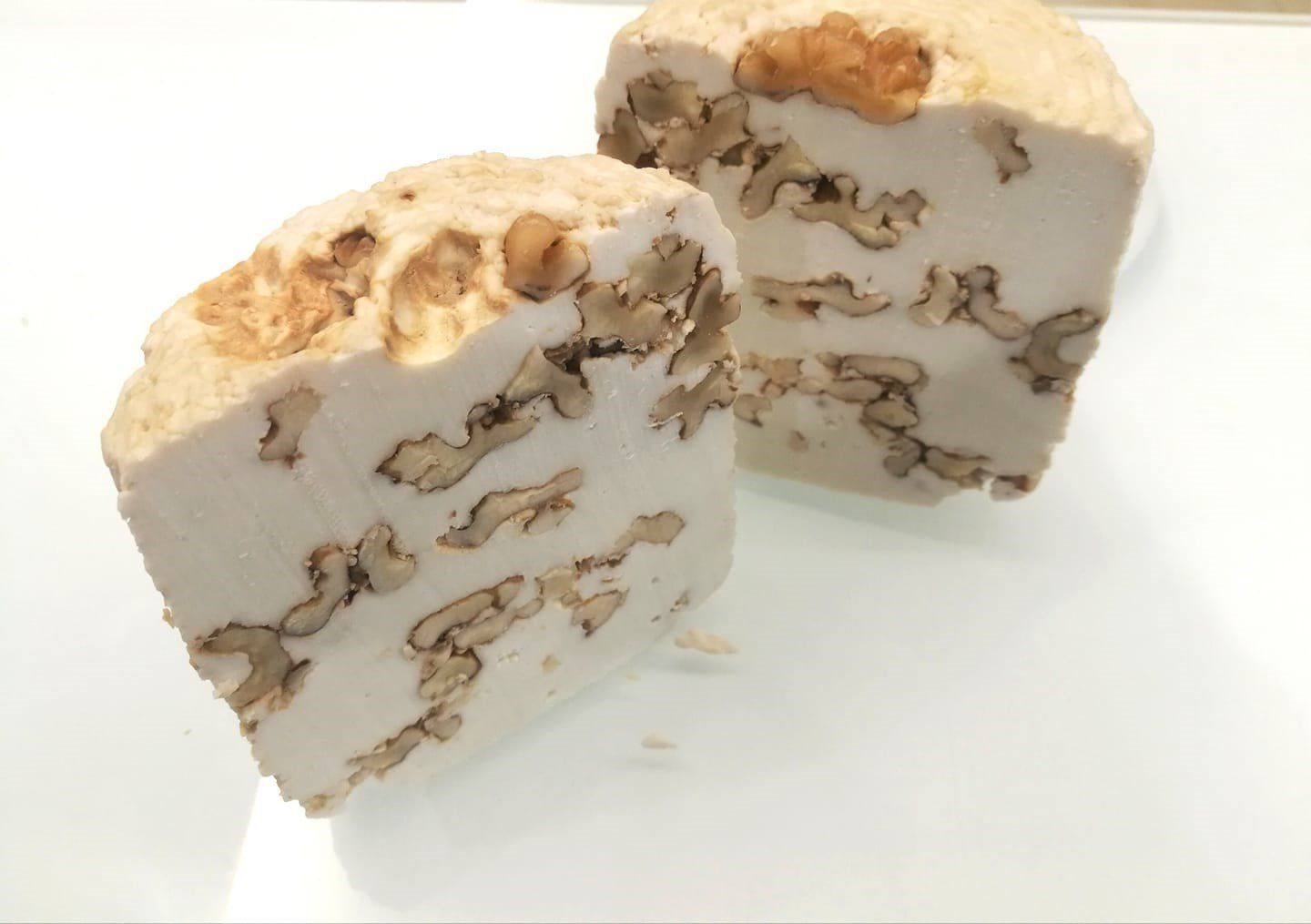formaggio alle noci