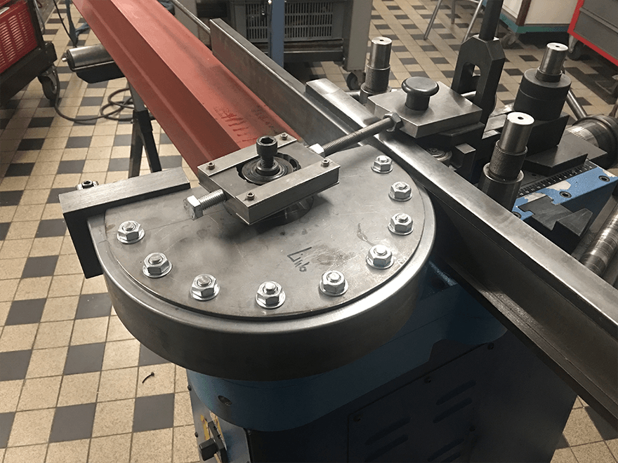 Buiggereedschap koker
