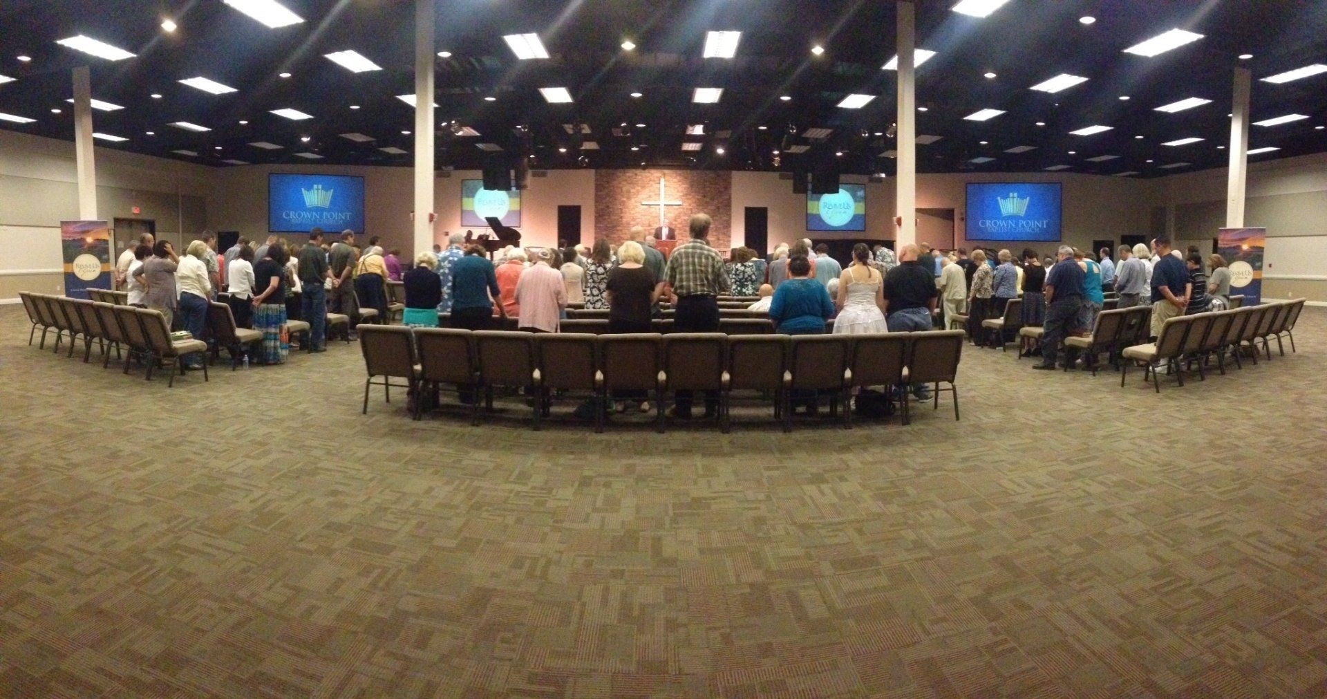 Simi Valley Baptist Church building