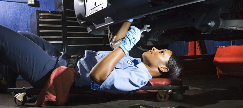 Mechanic fitting our motor vehicle parts in Wanganui