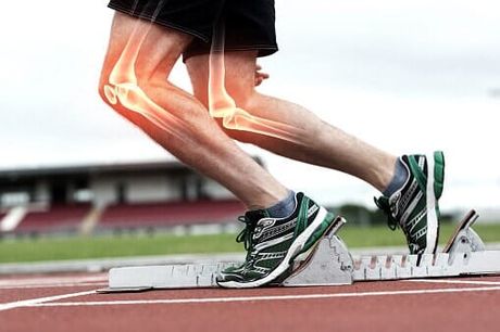 Athlete with joint pain — Jersey City, NJ — Pain and Disability Institute Athlete with joint pain — Jersey City, NJ — Pain and Disability Institute