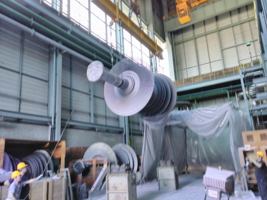Rotori e turbine di una centrale termoelettrica