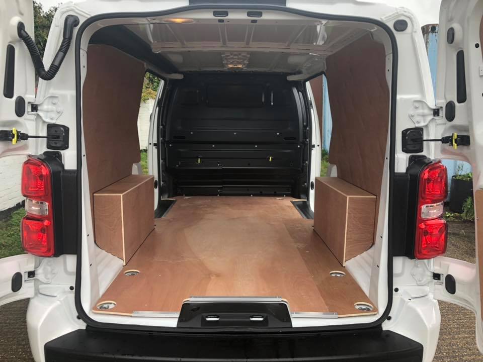 van hire, van rental, van hire, essex, rainham, romford, thurrock, ockendon, corringham, aveley, dagemha, barking, ilford, east london, havering, local van hire, van hire company, near me