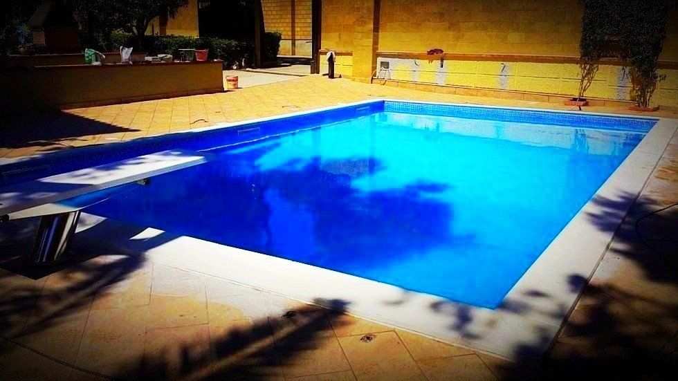 realizzazione piscina in acciaio