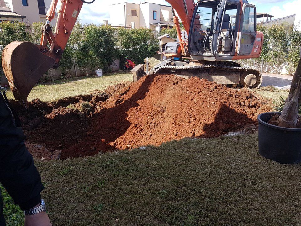 preparazione area per installazione piscina