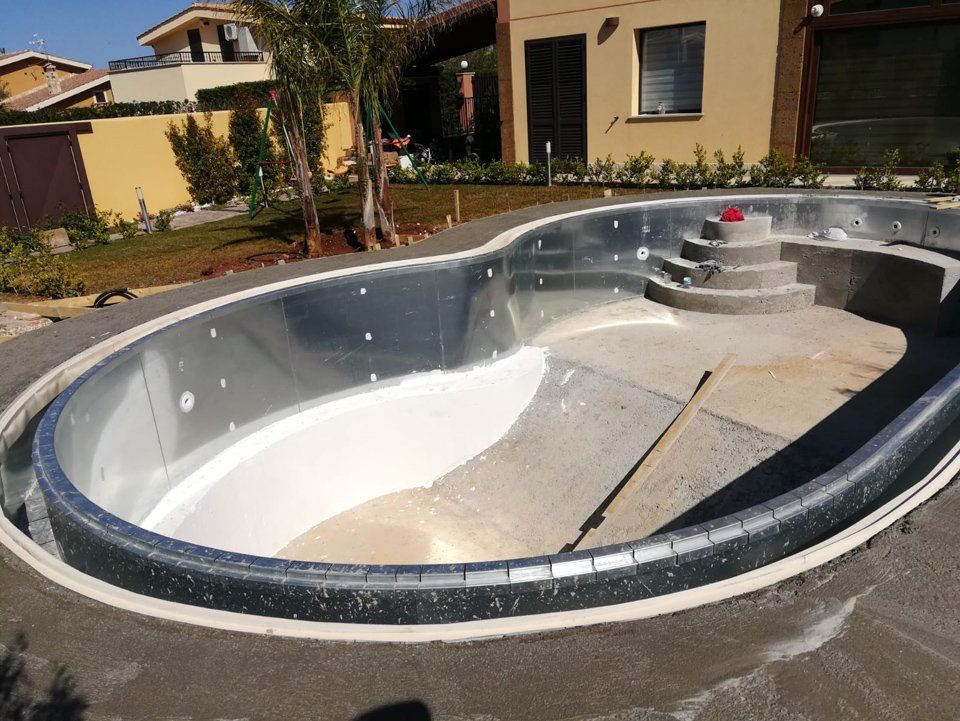 getto cemento per costruzione piscina