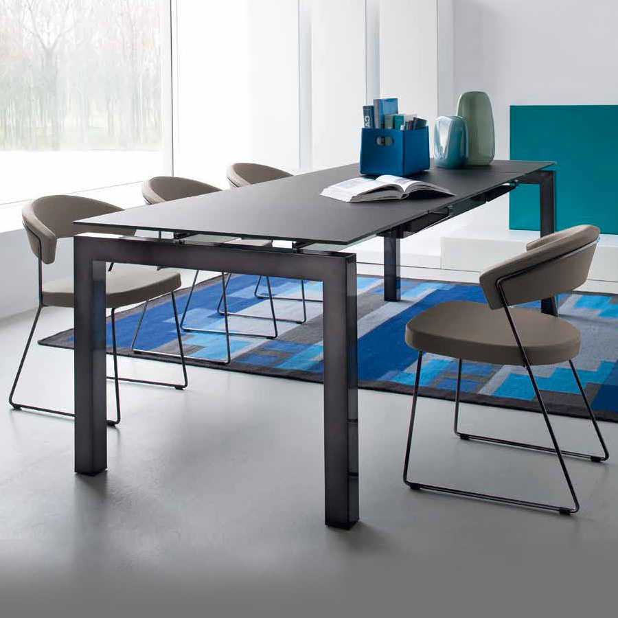 tavolo per sala da pranzo moderna