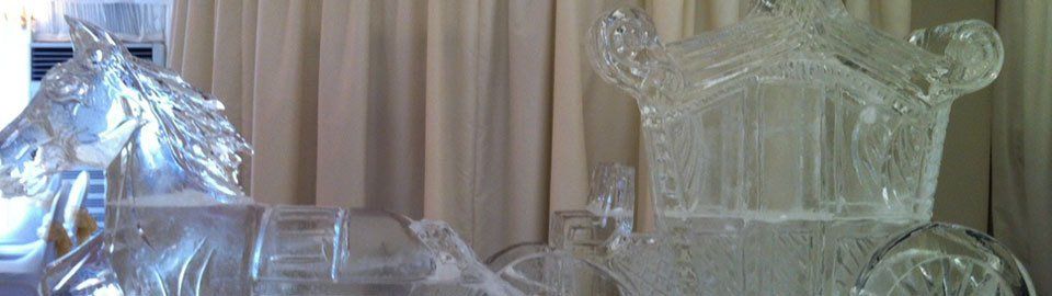 Horse & Carriage Ice Sculpture 