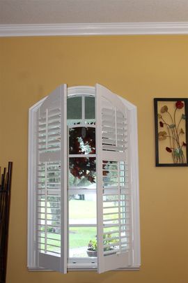 Modern Blinds — Okeechobee FL — Custom Window Treatments & Blinds Modern Blinds — Okeechobee FL — Custom Window Treatments & Blinds