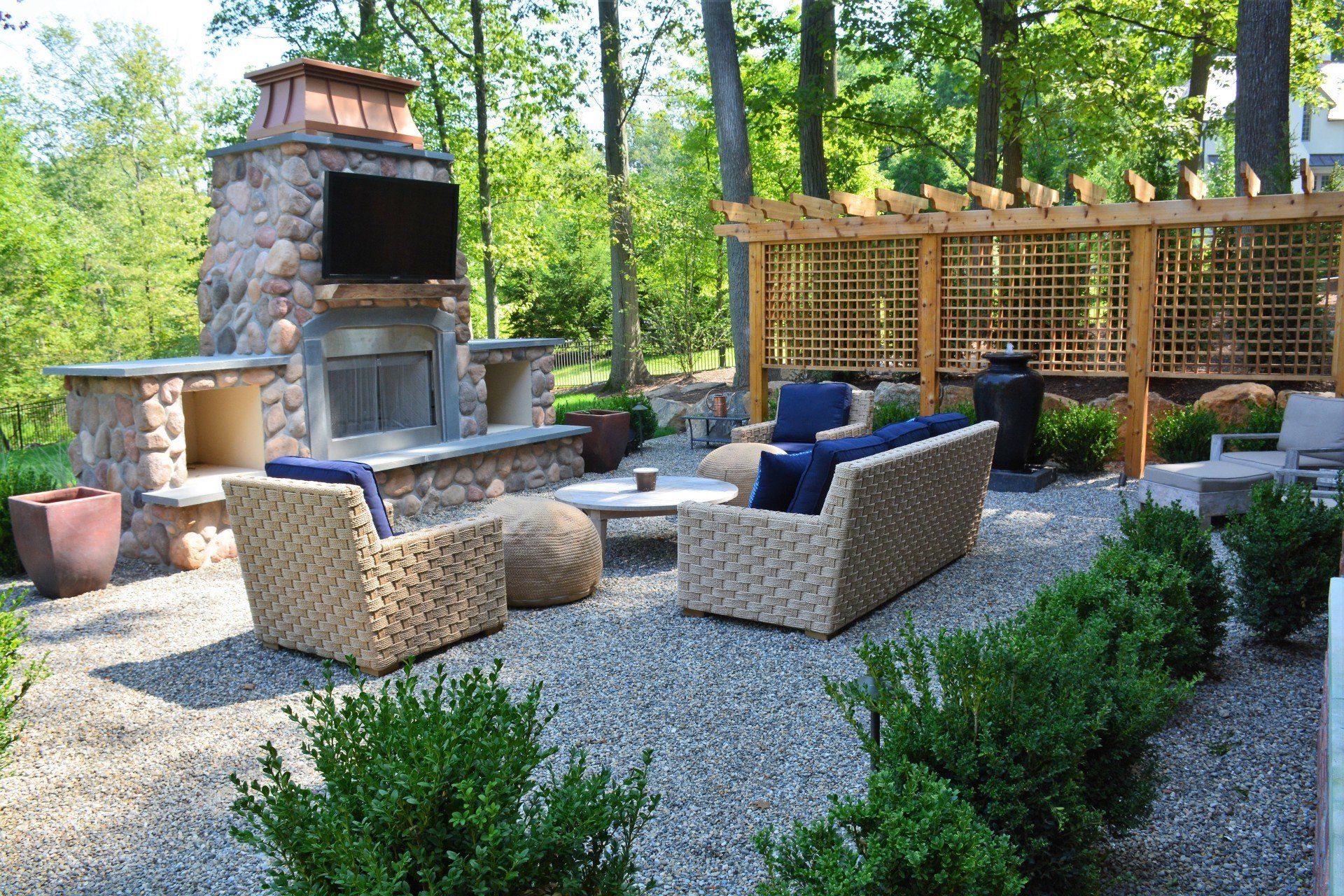 custom carpentry backyard