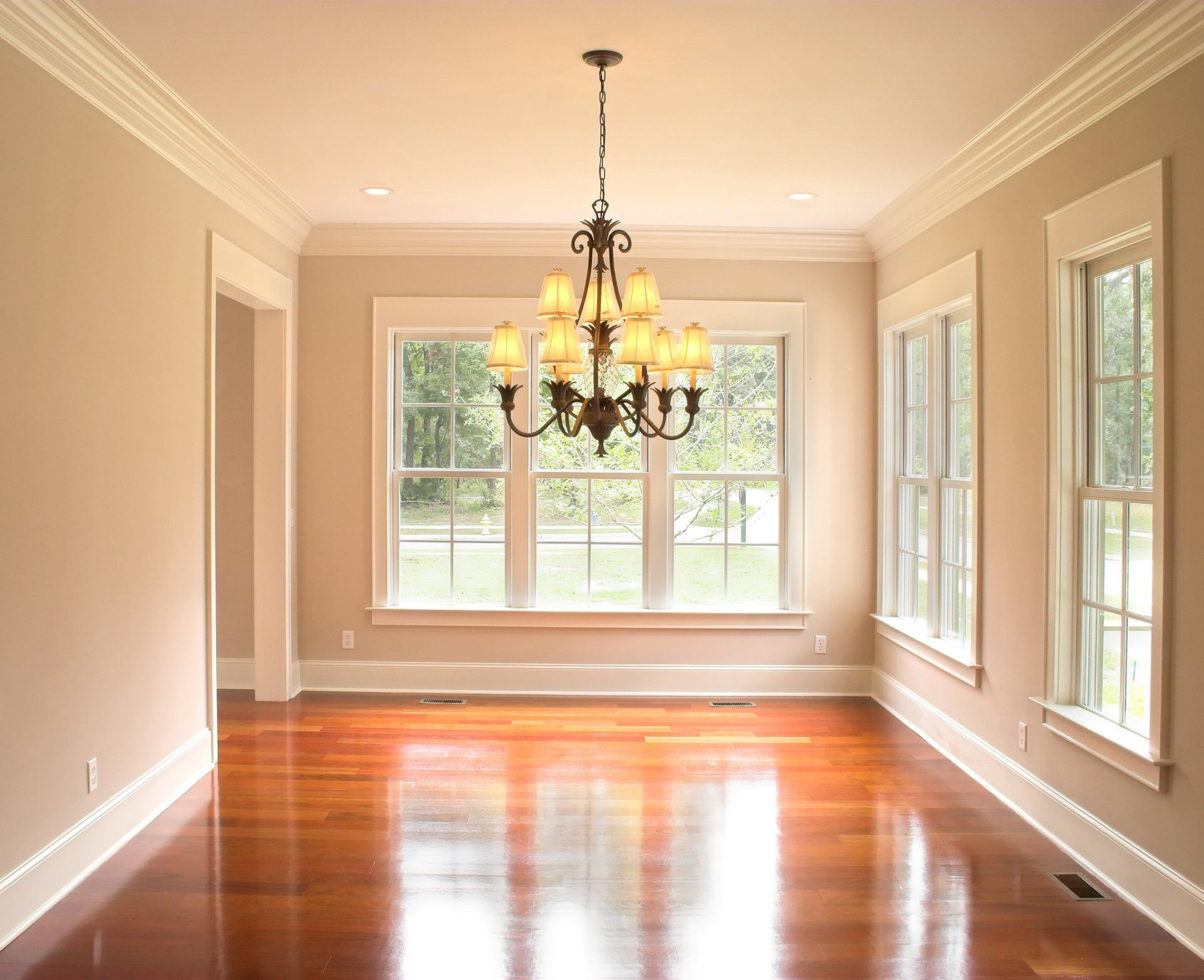 House Decoration — Chandelier in Lincoln, NE