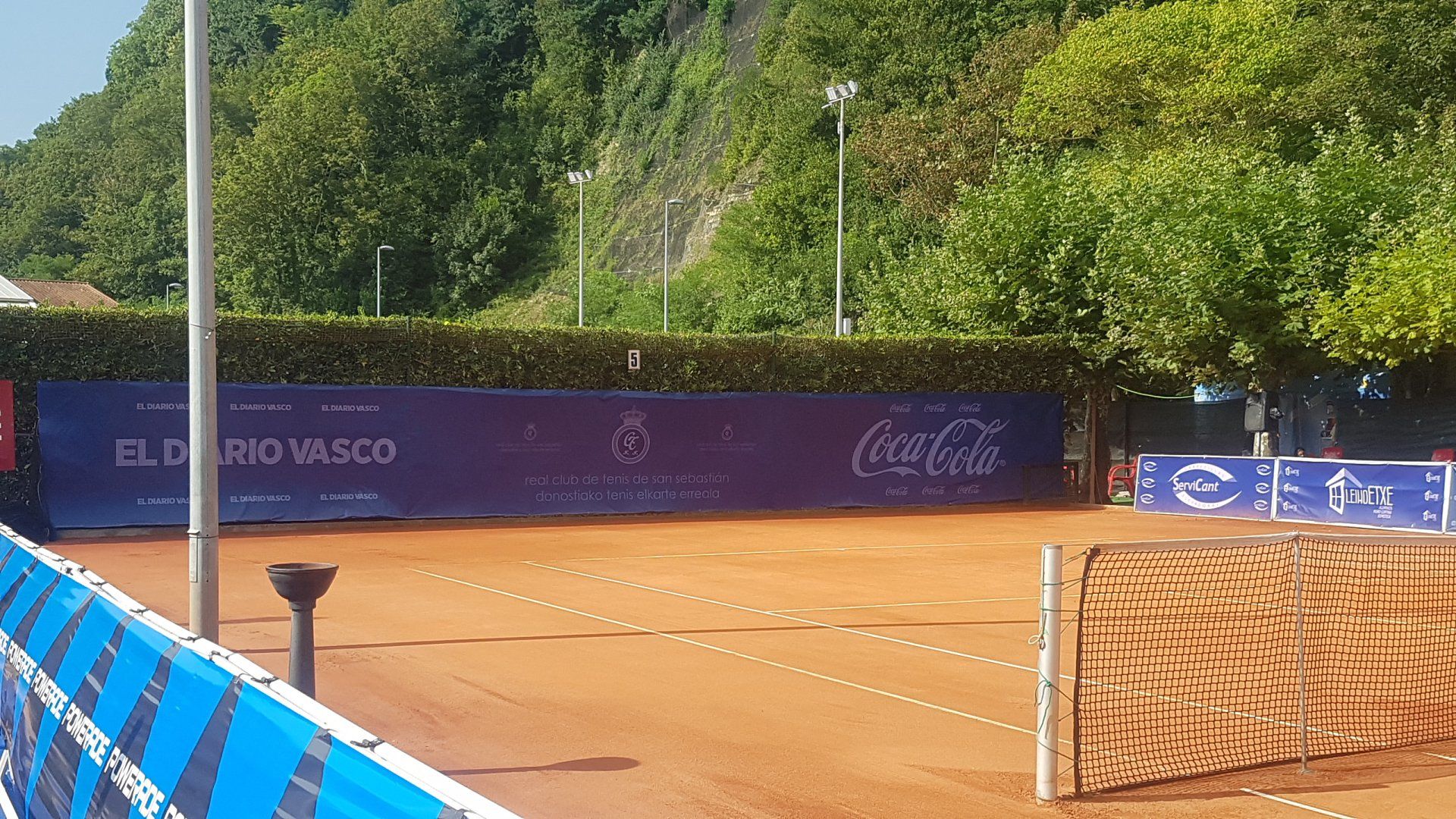 pancartas tenis