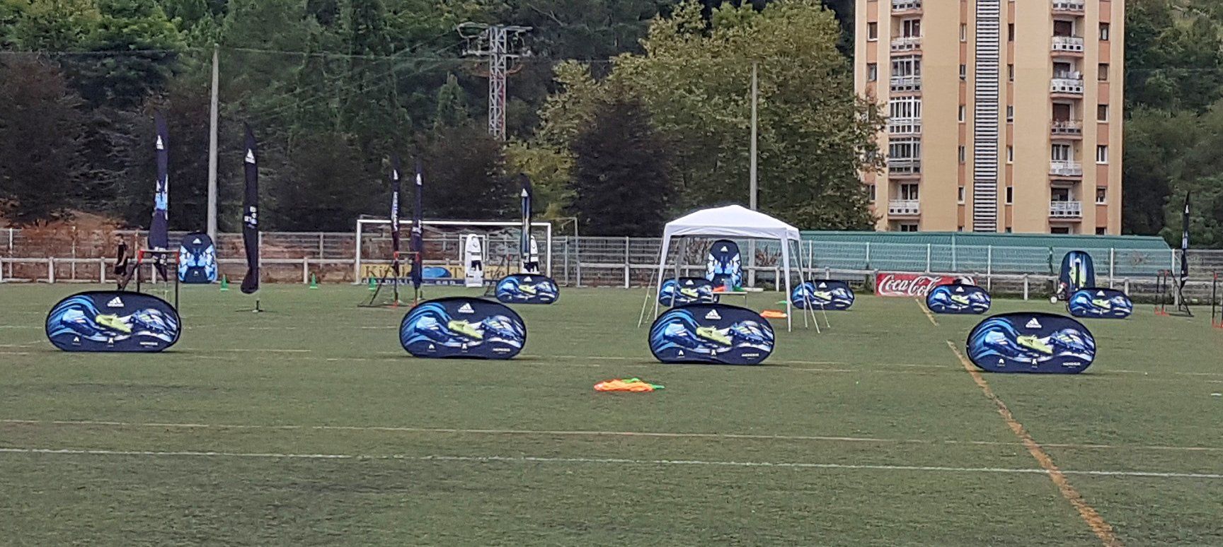 popup adidas
