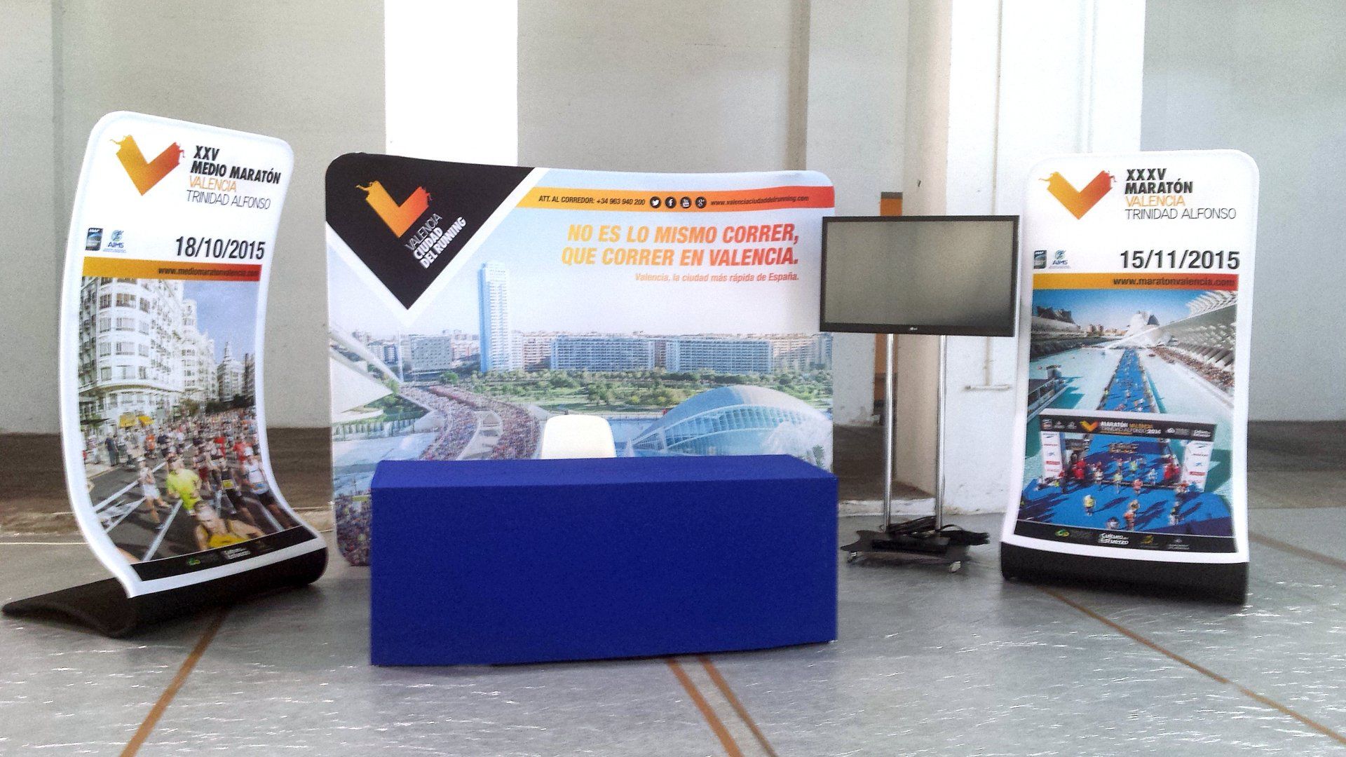 stands valencia