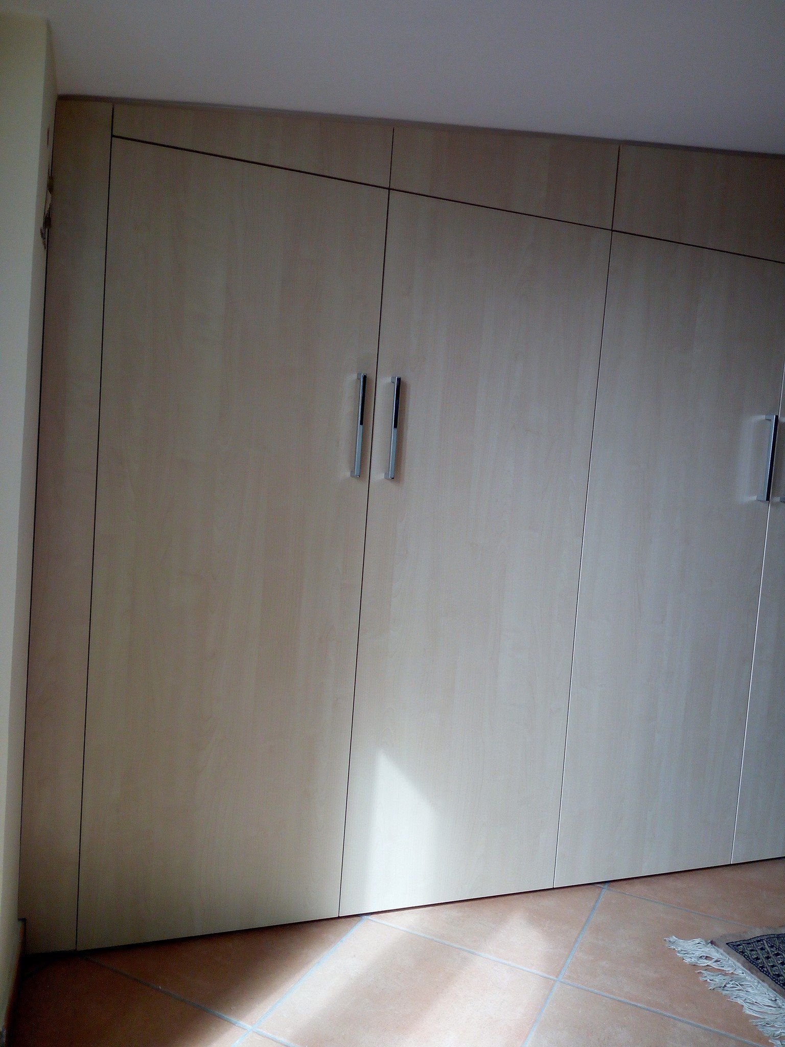 armadio in legno